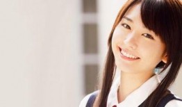 娱乐圈潜规则有哪些 2025十大热点社会现象 万茜自爆一年潜七次,2025年十大热点社会现象聚焦，万茜自爆一年潜七次引发热议